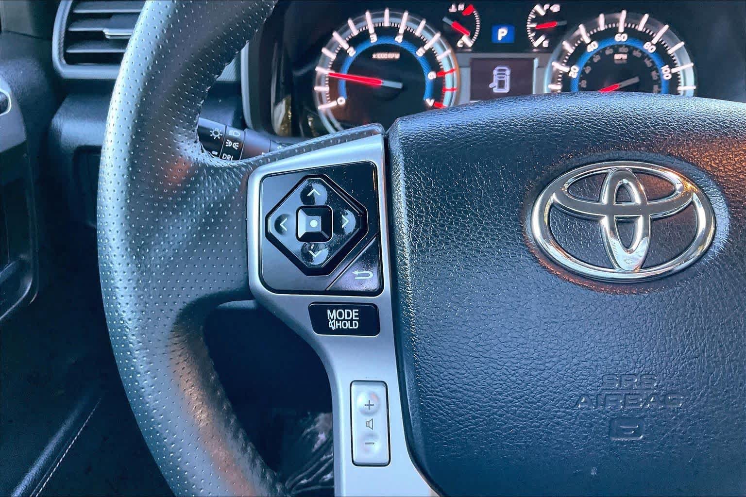 Used 2019 Toyota 4Runner SR5 Premium AWD/4WD image 22