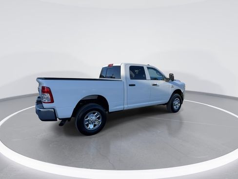 Used 2024 RAM 3500 Tradesman w/ Chrome Appearance Group image 8