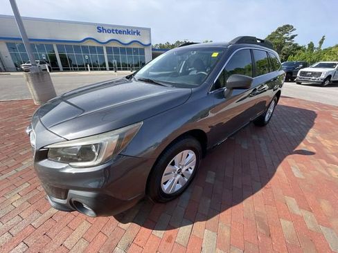 Used 2019 Subaru Outback 2.5i AWD/4WD image 26