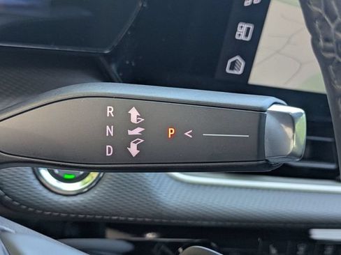 New 2026 Chevrolet Equinox LT FWD image 19