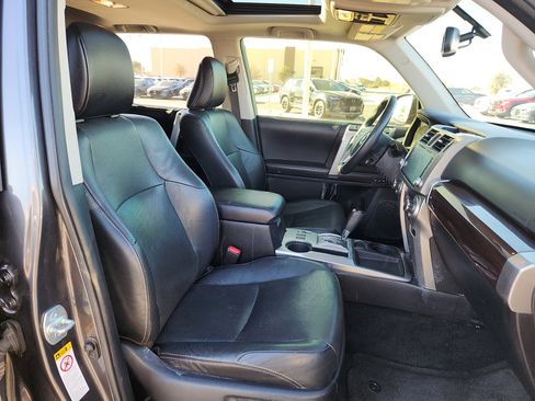 Used 2018 Toyota 4Runner Limited image 15