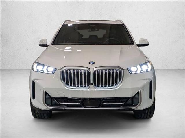 Used 2026 BMW X5 xDrive40i w/ Executive Package AWD/4WD image 5