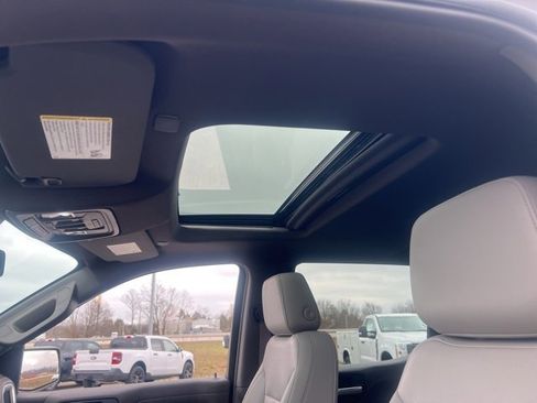 Used 2021 GMC Sierra 1500 SLT w/ SLT Premium Plus Package image 19