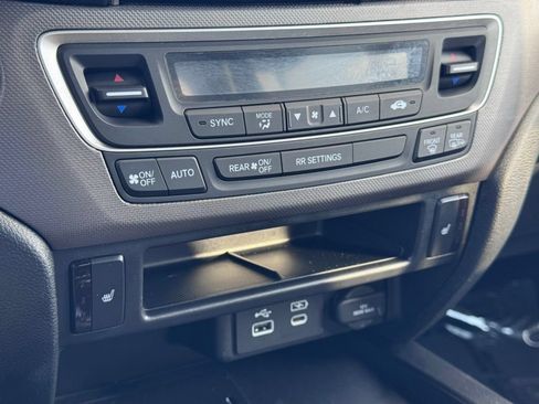 Used 2025 Honda Ridgeline RTL image 14