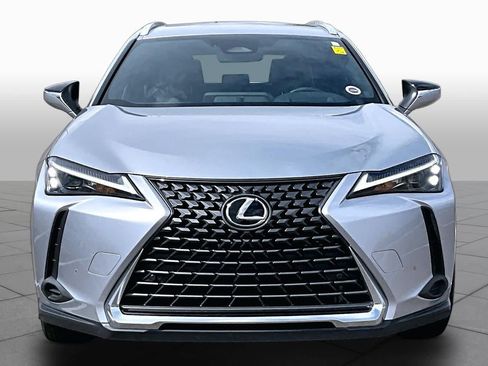 Used 2025 Lexus UX 300h AWD w/ Cold Area Package image 4