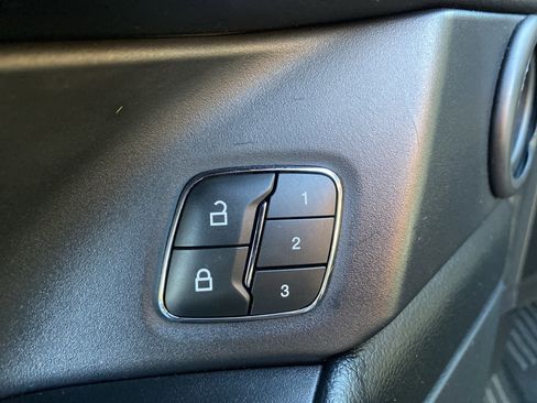 Used 2021 Ford Expedition Max Limited image 26