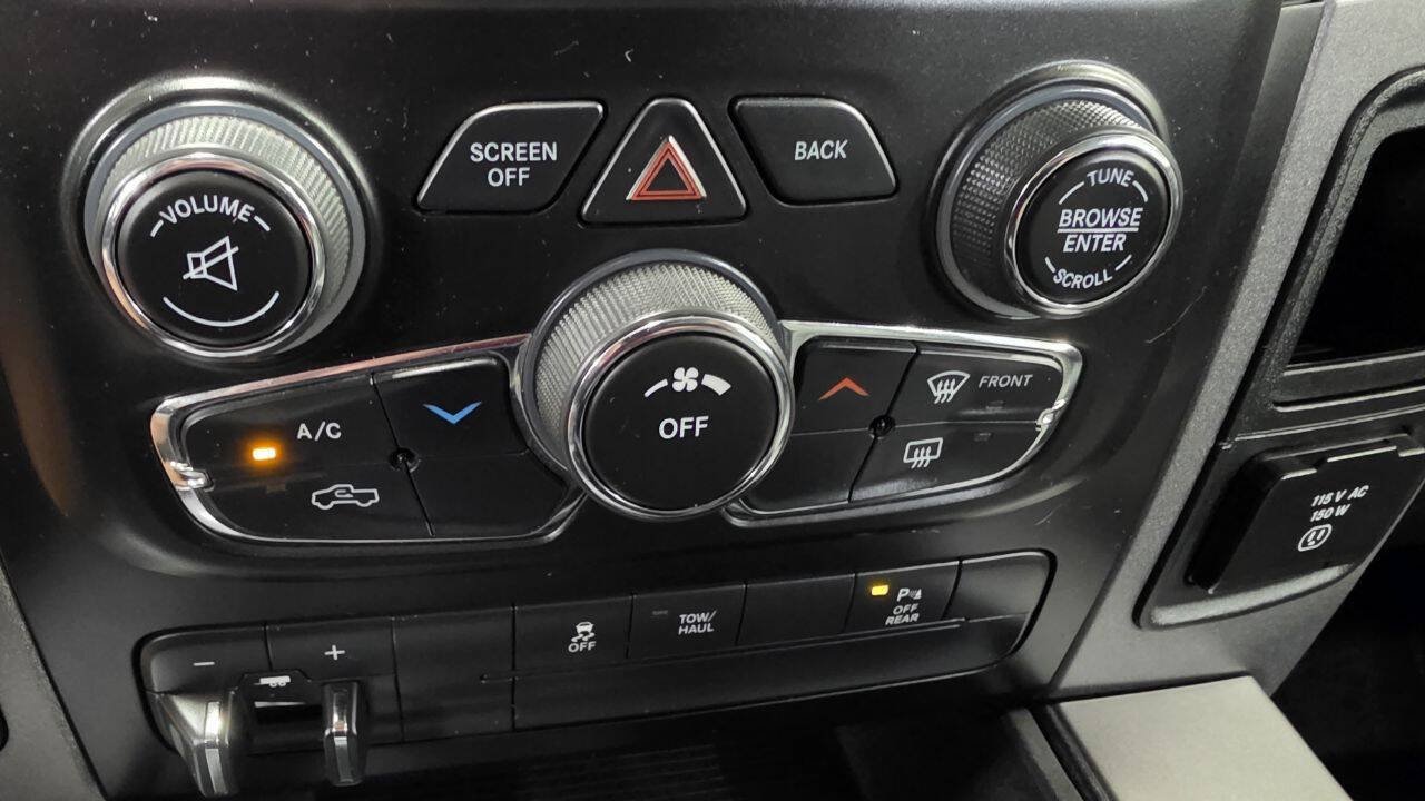 Used 2022 RAM 1500 Express w/ Express Value Package AWD/4WD image 34
