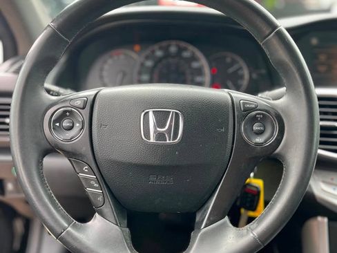 Used 2015 Honda Accord Sport image 20