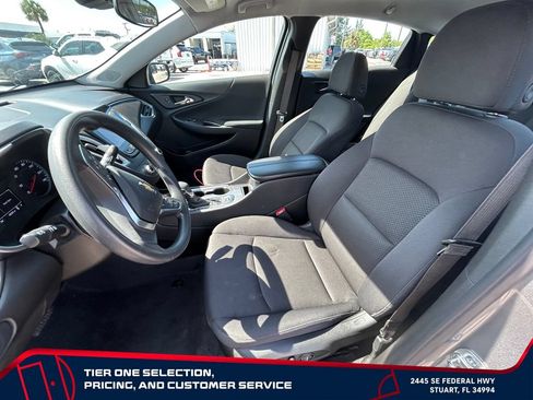 Used 2025 Chevrolet Malibu LT FWD image 10