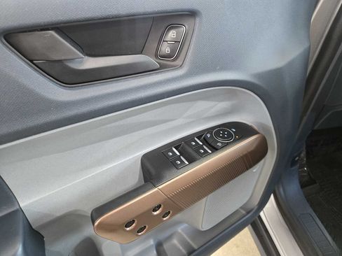 Used 2022 Ford Maverick Lariat FWD image 18