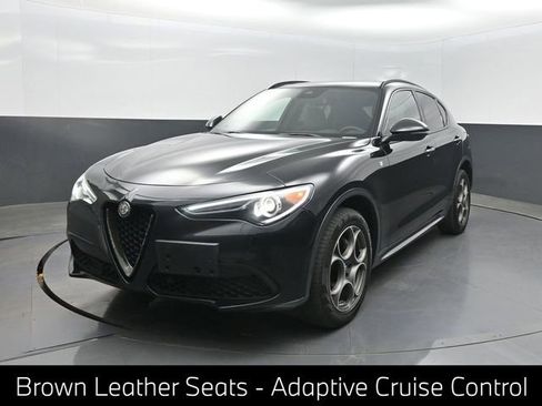 Used 2023 Alfa Romeo Stelvio Ti AWD/4WD image 1