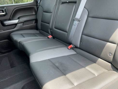 Used 2019 GMC Sierra 2500 SLT w/ Duramax Plus Package AWD/4WD image 27