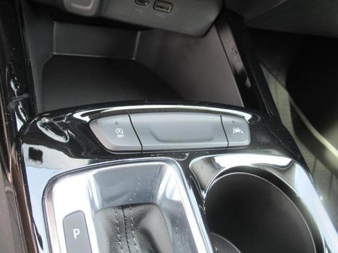 New 2025 Chevrolet Trax LT w/ Driver Confidence Package image 25