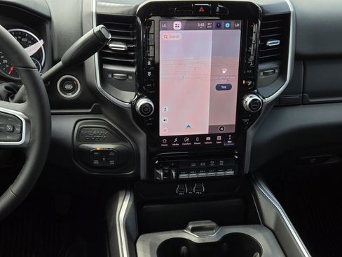 New 2026 RAM 2500 Lone Star AWD/4WD image 22