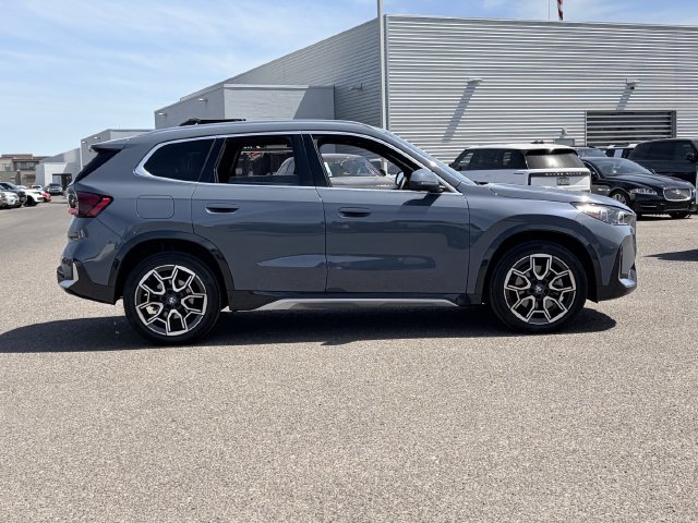 Used 2026 BMW X1 xDrive28i w/ Convenience Package AWD/4WD image 5