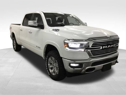 Used 2022 RAM 1500 Laramie w/ Off-Road Group AWD/4WD image 3