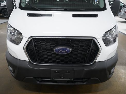 Used 2023 Ford Transit 250 Low Roof AWD w/ Exterior Upgrade Package image 18