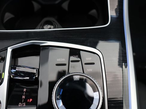 Used 2024 BMW X5 xDrive50e w/ Executive Package image 15