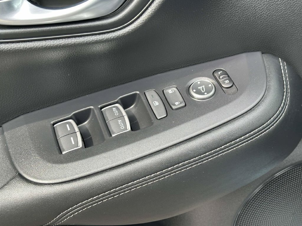 Certified 2026 Honda HR-V EX-L image 14