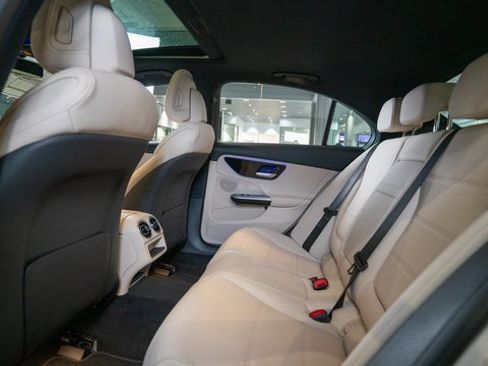 Certified 2025 Mercedes-Benz C 300 4MATIC Sedan image 29