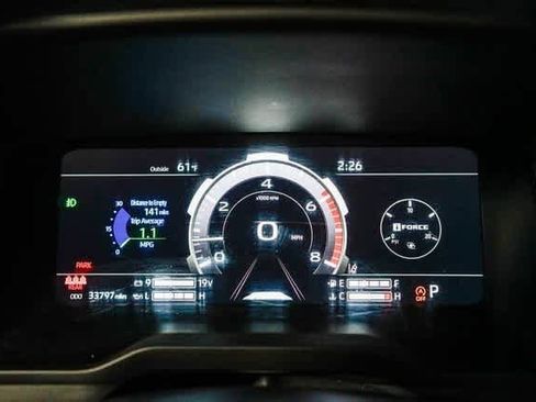 Used 2024 Toyota Tundra Limited image 25