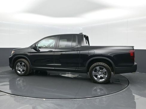 Certified 2025 Honda Ridgeline TrailSport image 13