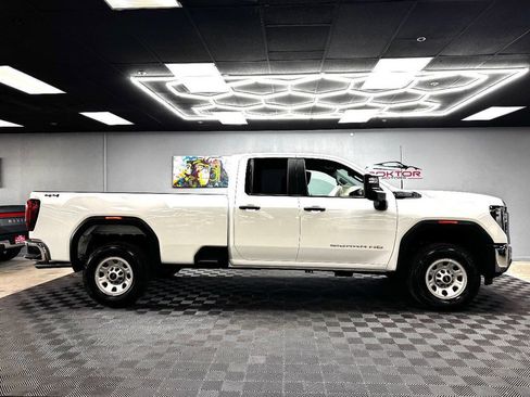 Used 2024 GMC Sierra 2500 Pro image 17
