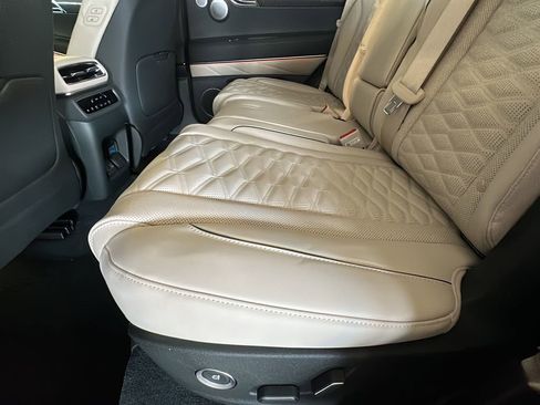 New 2026 Genesis GV80 3.5T e-SC AWD/4WD image 12