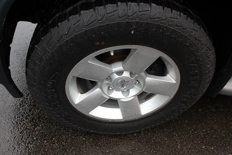 Used 2004 Nissan Armada SE w/ (BOS) Bose Pkg AWD/4WD image 21
