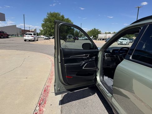 Used 2024 Kia Telluride SX Prestige X-Line AWD/4WD image 17