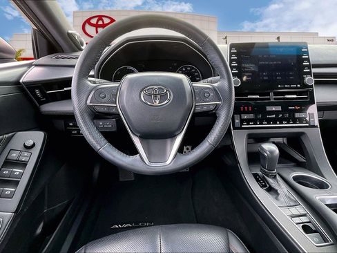 Certified 2021 Toyota Avalon XSE w/ Carpet Mat Package (TMS) image 5