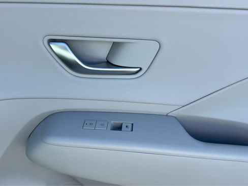 Certified 2026 Hyundai Kona SEL Premium AWD/4WD image 17