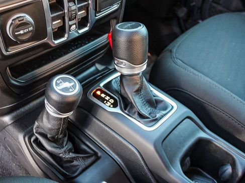 Used 2020 Jeep Gladiator Sport w/ Quick Order Package 24S AWD/4WD image 20