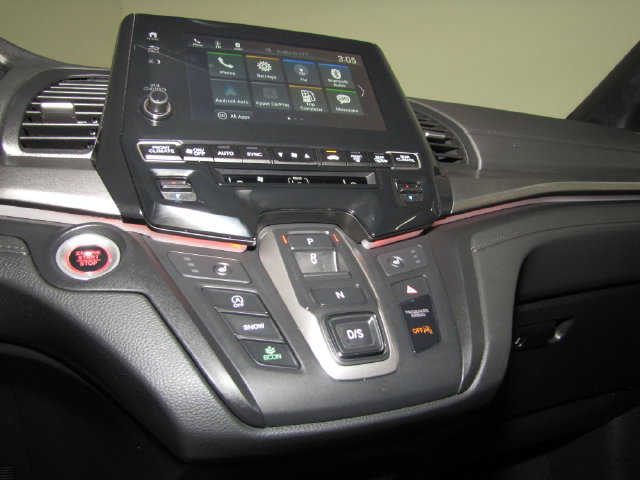Certified 2024 Honda Odyssey Sport image 30