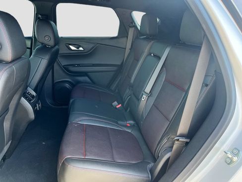 Used 2022 Chevrolet Blazer RS AWD/4WD image 24