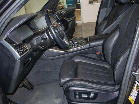 Used 2023 BMW X5 sDrive40i image 8