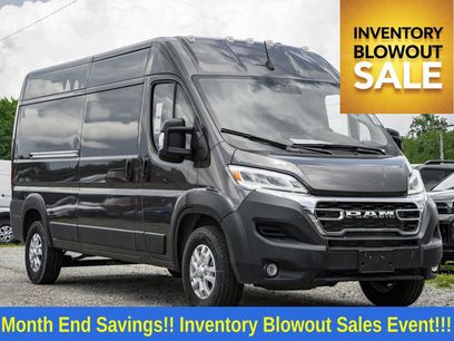 New 2025 RAM ProMaster 3500 w/ Quick Order Package 22G SLT
