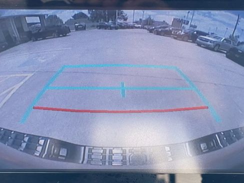 Used 2018 Toyota Tacoma TRD Off-Road w/ Technology Package RWD image 28