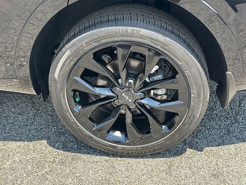 Certified 2023 Kia Sorento SX AWD/4WD image 20