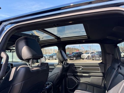 Used 2021 RAM 1500 Laramie w/ Sport Appearance Package image 13