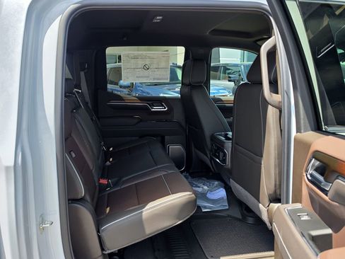 New 2026 GMC Sierra 1500 Denali w/ Technology Package AWD/4WD image 33