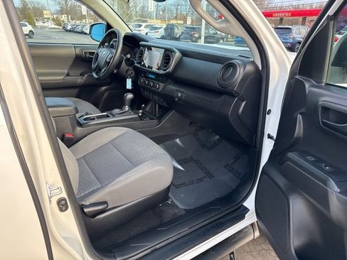 Used 2023 Toyota Tacoma SR image 8