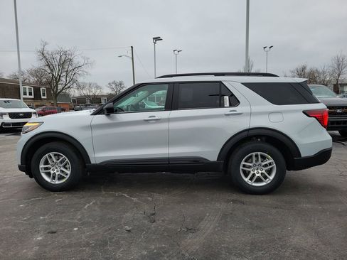 New 2026 Ford Explorer Active image 7
