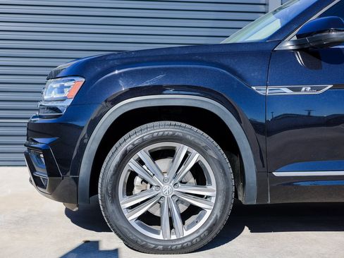 Used 2019 Volkswagen Atlas SEL R-Line image 11