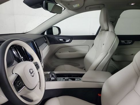 Used 2023 Volvo XC60 B5 Plus w/ Climate Package FWD image 24