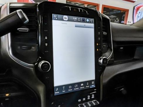 Used 2022 RAM 3500 Laramie image 29