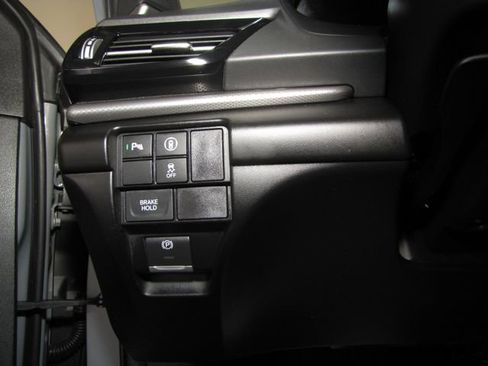 Used 2025 Acura RDX A-Spec image 9