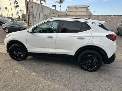 Used 2024 Buick Encore GX Sport Touring image 7