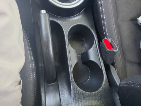 Used 2017 Kia Soul FWD image 40