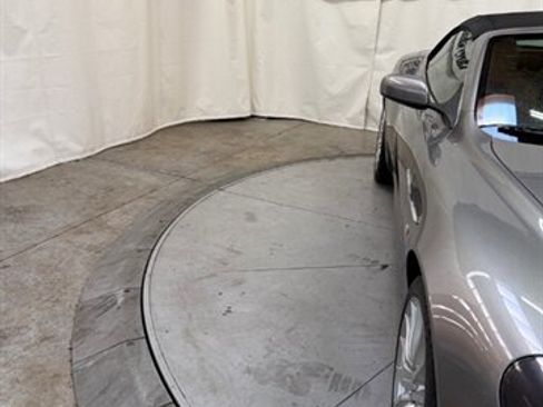 Used 2009 Aston Martin DB9 Volante image 12